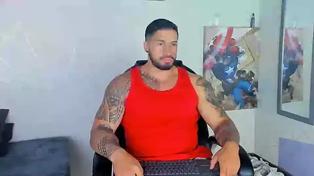 Snapshot of Cristian_Walker chatting on January 26, 12:11 pm Cristian Walker online show from January 26, 12:11 pm