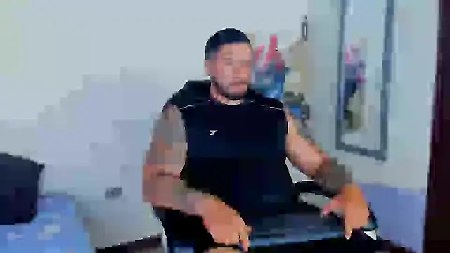 Snapshot of Cristian_Walker chatting on January 31, 8:43 pm Cristian Walker online show from January 31, 8:43 pm