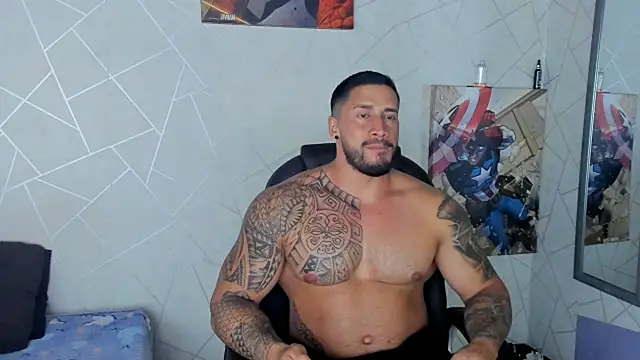 Snapshot of Cristian_Walker chatting on February 20, 9:09 pm Cristian Walker online show from February 20, 9:09 pm