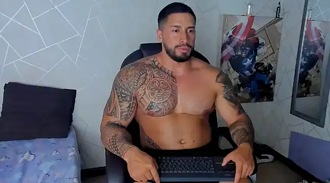 Snapshot of Cristian_Walker chatting on February 22, 8:31 pm Cristian Walker online show from February 22, 8:31 pm