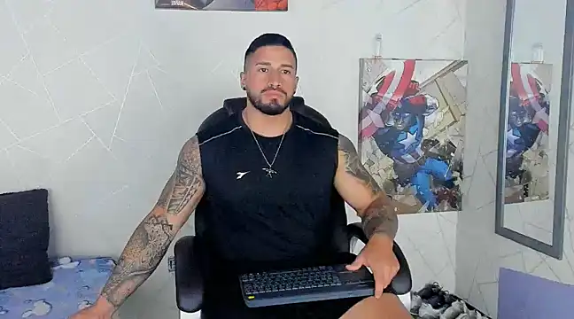 Snapshot of Cristian_Walker chatting on March 14, 2:52 pm Cristian Walker online show from March 14, 2:52 pm