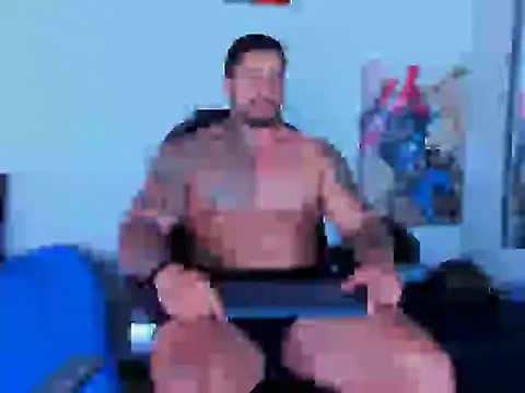 Snapshot of Cristian_Walker chatting on September 15, 11:43 am Cristian Walker online show from September 15, 11:43 am