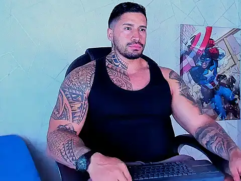Snapshot of Cristian_Walker chatting on September 19, 12:28 pm Cristian Walker online show from September 19, 12:28 pm