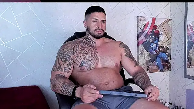 Snapshot of Cristian_Walker chatting on October 2, 11:12 pm Cristian Walker online show from October 2, 11:12 pm