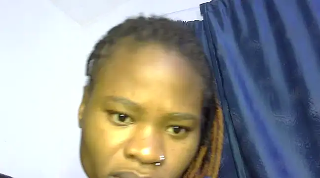 Snapshot of sweetblackbeauty001 chatting on February 6, 12:48 pm sweetblackbeauty001 online show from February 6, 12:48 pm