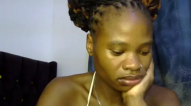 Snapshot of sweetblackbeauty001 chatting on February 9, 11:57 pm sweetblackbeauty001 online show from February 9, 11:57 pm