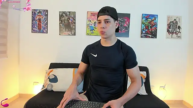 jonathanjoestar  online show from January 31, 11:03 pm