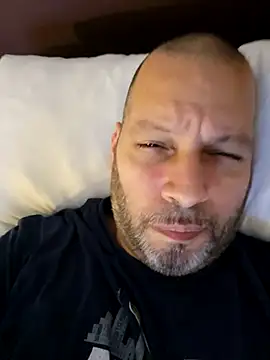 Snapshot of Just2much chatting on November 13, 12:48 pm Just2much online show from November 13, 12:48 pm