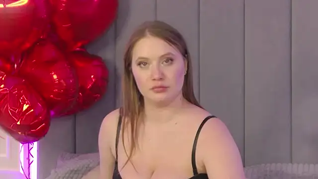 Snapshot of ChloeMarsch chatting on February 19, 1:28 pm ChloeMarsch online show from February 19, 1:28 pm