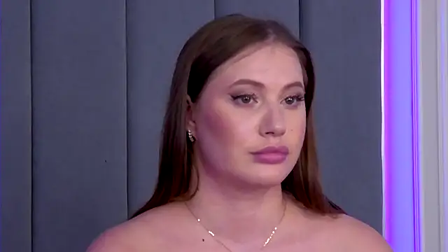 Snapshot of ChloeMarsch chatting on October 10, 6:01 am ChloeMarsch online show from October 10, 6:01 am
