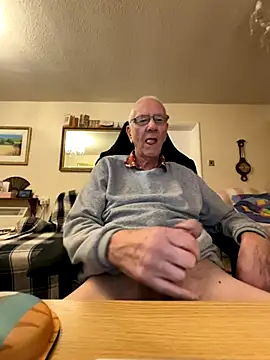 Snapshot of cutaboverest chatting on November 30, 4:11 pm cutaboverest online show from November 30, 4:11 pm