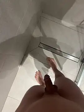 Snapshot of dedewr chatting on November 11, 7:47 pm dedewr online show from November 11, 7:47 pm