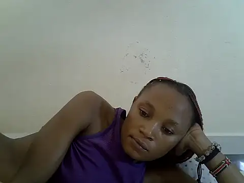 Snapshot of SpicyPetite chatting on September 13, 8:03 am SpicyPetite online show from September 13, 8:03 am
