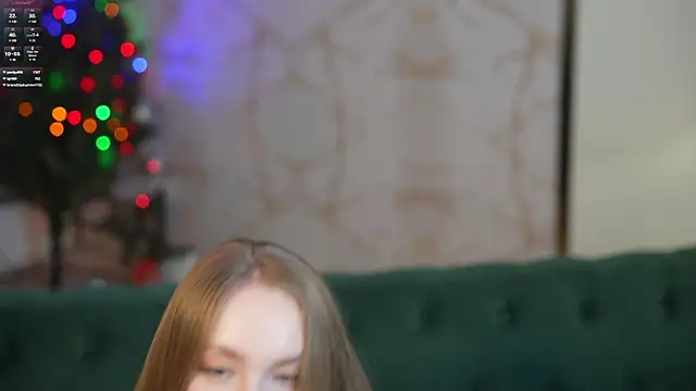 Snapshot of Linda054 chatting on January 26, 6:48 pm Linda054 online show from January 26, 6:48 pm