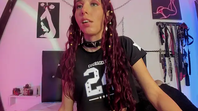 Little Naughtty online show from November 27, 4:09 pm