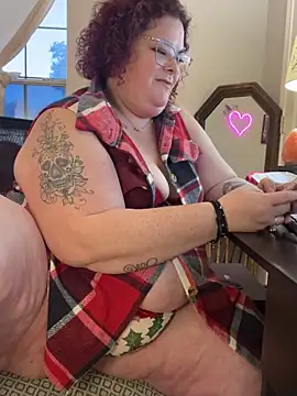 MsStrawbooty online show from December 9, 7:50 pm