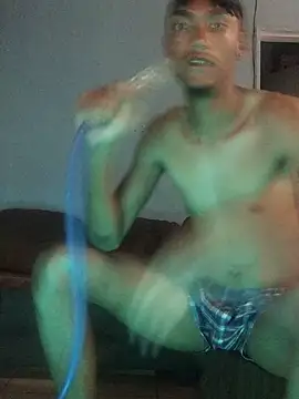 Snapshot of ZaddyBigDee chatting on January 13, 11:27 pm ZaddyBigDee online show from January 13, 11:27 pm