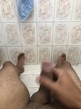 Snapshot of hoot07089 chatting on March 6, 7:54 pm hoot07089 online show from March 6, 7:54 pm