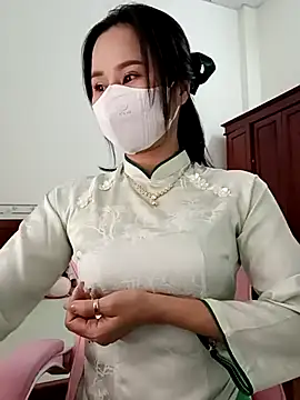    Erin    online show from February 17, 3:14 am