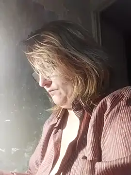 Forest-Lady online show from April 8, 5:57 pm