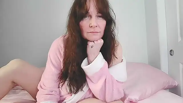 BlueEyezIrish online show from February 4, 10:54 am