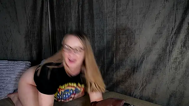 little princess92 online show from December 16, 11:28 pm