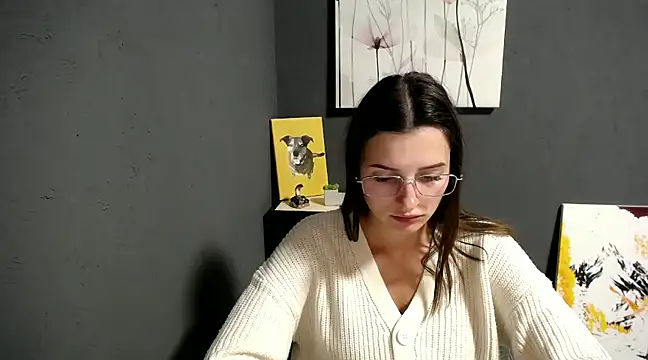 lady olivia  online show from February 4, 4:29 pm