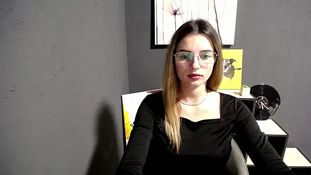 lady olivia  online show from November 6, 3:46 pm