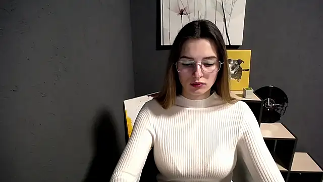 lady olivia  online show from January 10, 1:46 pm