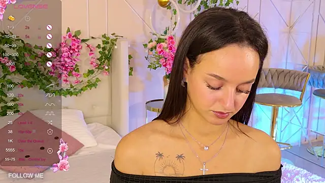 Lolly Neal online show from September 12, 5:07 am