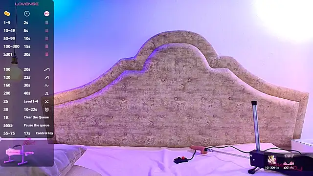 Victoria Adams14 online show from March 8, 5:54 pm