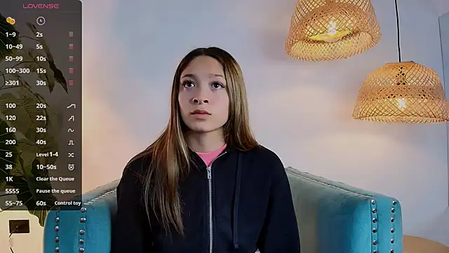 Victoria Adams14 online show from March 12, 10:16 am