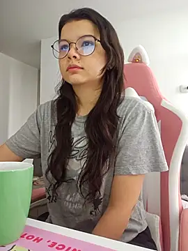 azumiichan online show from October 25, 1:51 pm