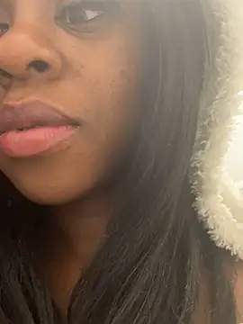 Snapshot of CamGirlLeanna chatting on January 25, 12:47 pm CamGirlLeanna online show from January 25, 12:47 pm