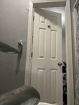 Snapshot of CamGirlLeanna chatting on March 5, 11:49 am CamGirlLeanna online show from March 5, 11:49 am