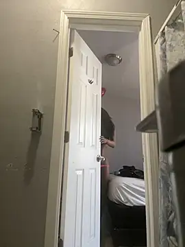 Snapshot of CamGirlLeanna chatting on March 6, 3:24 pm CamGirlLeanna online show from March 6, 3:24 pm