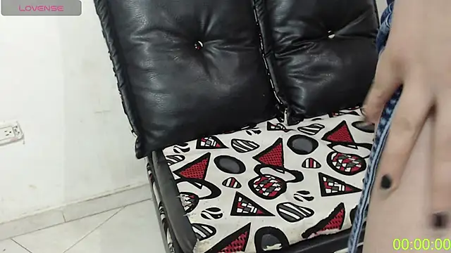 sexcouplehot  online show from February 5, 7:31 pm