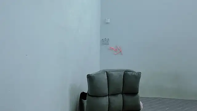 tanhxiu online show from January 19, 1:44 pm