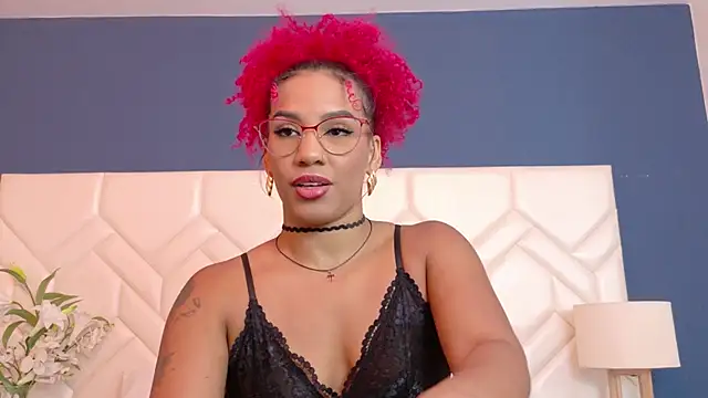RubyRossel online show from May 28, 12:46 pm