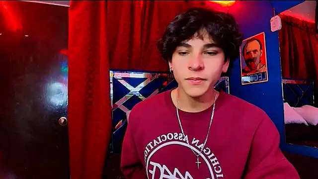 Luke Howland online show from January 10, 1:29 am