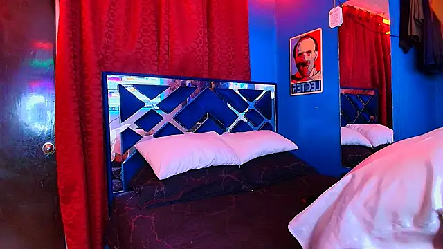 Luke Howland online show from March 15, 4:18 am