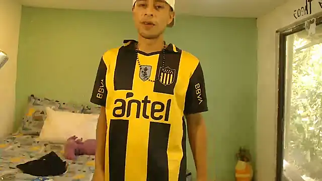 danielitopapuu online show from April 10, 3:17 pm