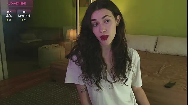 Snapshot of sadetuiningaa chatting on September 22, 12:45 am sadetuiningaa online show from September 22, 12:45 am