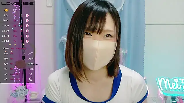 Snapshot of MEI--55 chatting on September 8, 9:03 pm MEI--55 online show from September 8, 9:03 pm