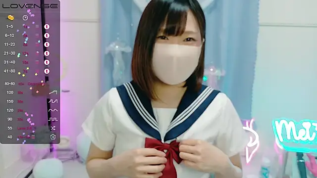 Snapshot of MEI--55 chatting on September 10, 9:04 pm MEI--55 online show from September 10, 9:04 pm