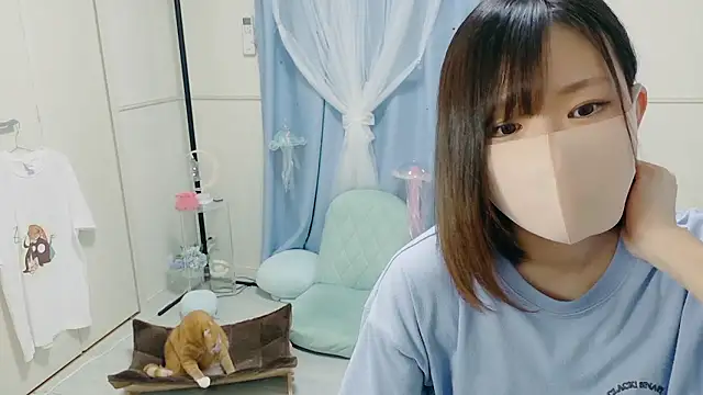 Snapshot of MEI--55 chatting on September 26, 9:02 am MEI--55 online show from September 26, 9:02 am