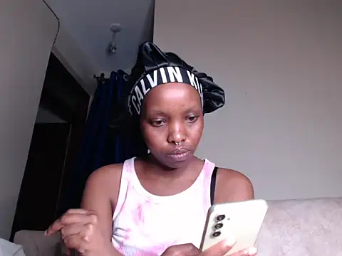 sexxygoldy online show from April 5, 9:34 pm