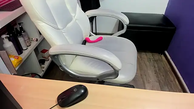 Snapshot of Mishka__ chatting on March 14, 8:38 pm Mishka online show from March 14, 8:38 pm