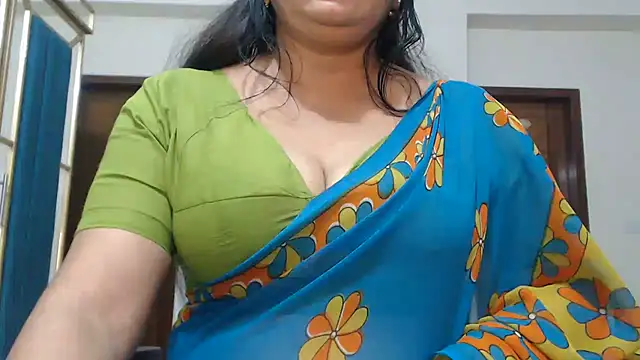 desi-maisa130 online show from May 16, 5:12 pm