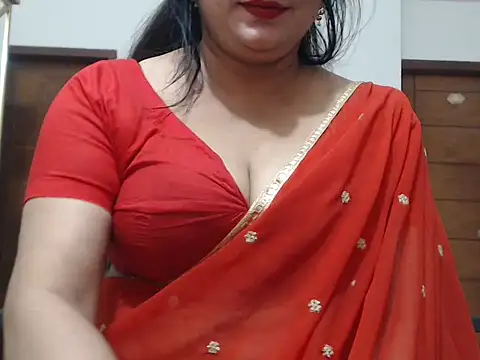 desi-maisa130 online show from May 17, 5:20 pm